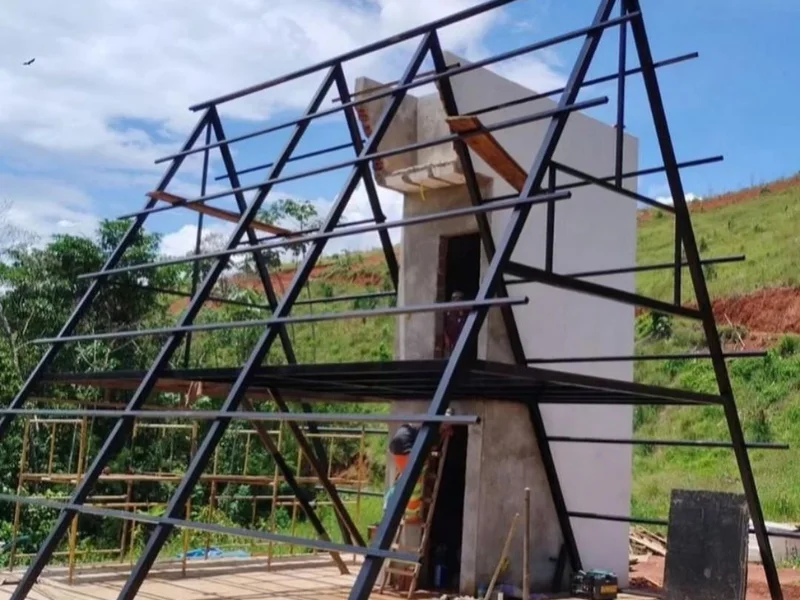 Estructura en steel frame en construcción